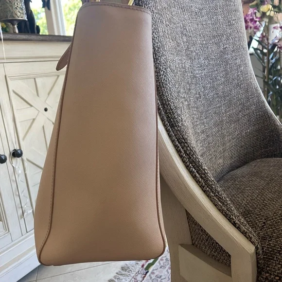 Tory Burch Pink Bag - Picture 3 of 16